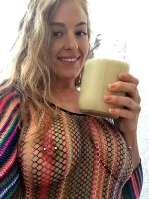 Busty Ir Housewife OnlyFans Leaked Free Thumbnail Picture - #IlDNxwqxLH
