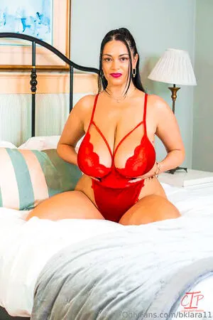 Busty Klara OnlyFans Leaked Free Thumbnail Picture - #kl4H0q9F1y