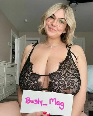 Busty Magazine OnlyFans Leaked Free Thumbnail Picture - #89fWehxcgQ