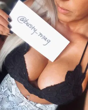 Busty Magazine OnlyFans Leaked Free Thumbnail Picture - #KDPnBA7dsm