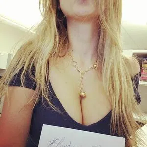 Busty Magazine OnlyFans Leaked Free Thumbnail Picture - #LhmDQQ7nMk