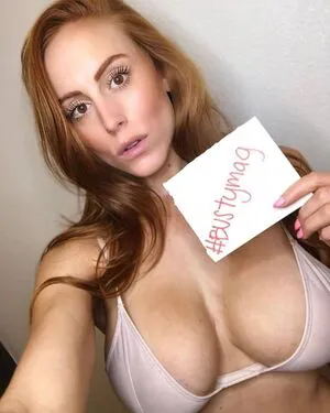 Busty Magazine OnlyFans Leaked Free Thumbnail Picture - #U2pmHmlJc2