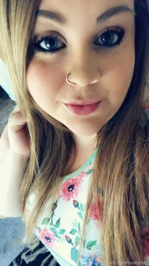 Busty Meg Bustymeg OnlyFans Leaked Free Thumbnail Picture - #aIDHAH3Tda