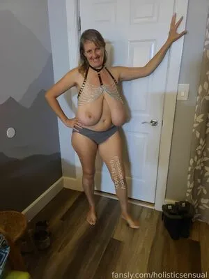 Busty Petra OnlyFans Leaked Free Thumbnail Picture - #ESMC8WBYNd