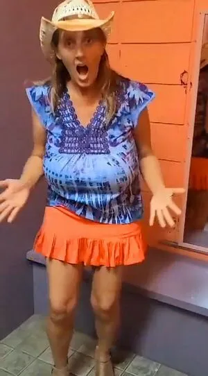 Busty Petra OnlyFans Leaked Free Thumbnail Picture - #MGtrwwY9Cl