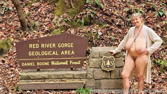 Busty Petra OnlyFans Leaked Free Thumbnail Picture - #SDmV61OroQ