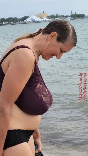 Busty Petra OnlyFans Leaked Free Thumbnail Picture - #UKpOL7C9n4