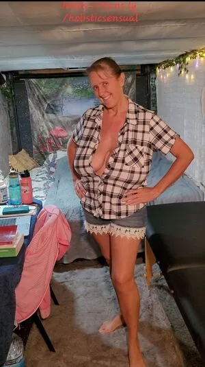 Busty Petra OnlyFans Leaked Free Thumbnail Picture - #d5gWgl5YlQ