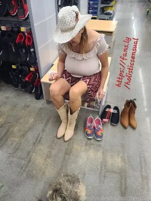 Busty Petra OnlyFans Leaked Free Thumbnail Picture - #iCiyTWMnbw