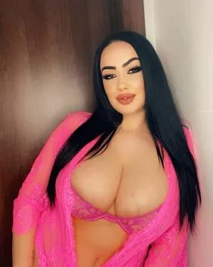 Busty Sexy Lora OnlyFans Leaked Free Thumbnail Picture - #0BeYsNs5t6