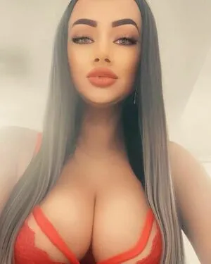 Busty Sexy Lora OnlyFans Leaked Free Thumbnail Picture - #4vs9PkMuKb