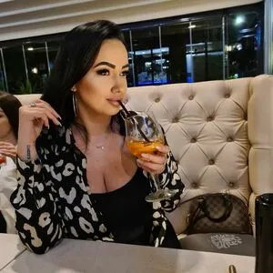 Busty Sexy Lora OnlyFans Leaked Free Thumbnail Picture - #ynPOMPVmVx