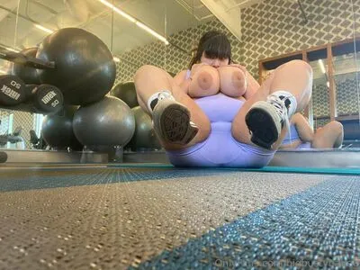 Busty Sweetheart OnlyFans Leaked Free Thumbnail Picture - #F8dn01dLoP