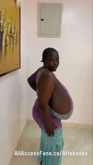 Busty Vivian OnlyFans Leaked Free Thumbnail Picture - #3eKl3G20ES