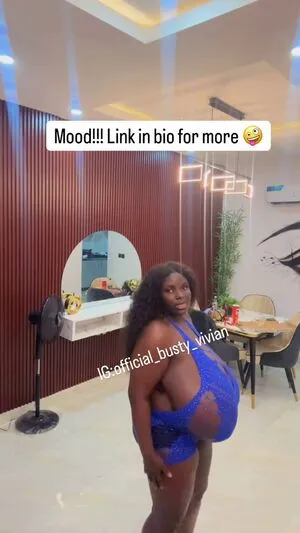 Busty Vivian OnlyFans Leaked Free Thumbnail Picture - #4nq6Y0Bqy0