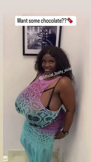Busty Vivian OnlyFans Leaked Free Thumbnail Picture - #7F6ip6L6Lg