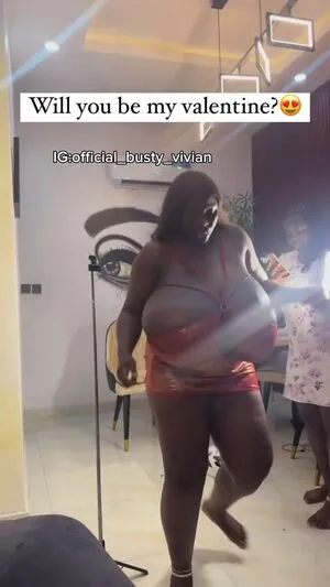 Busty Vivian OnlyFans Leaked Free Thumbnail Picture - #CrxVynIudI