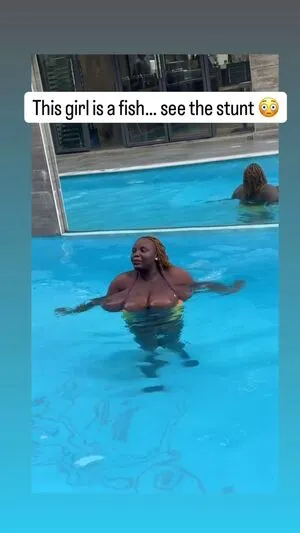 Busty Vivian OnlyFans Leaked Free Thumbnail Picture - #K8VwsbrtG2