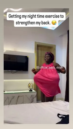 Busty Vivian OnlyFans Leaked Free Thumbnail Picture - #emYMBtchgn