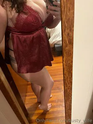 Busty Wife OnlyFans Leaked Free Thumbnail Picture - #jNCk4AejjQ