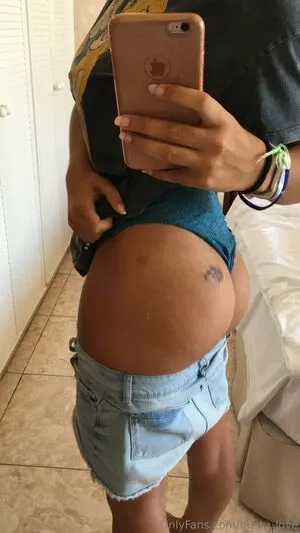Busty_Love OnlyFans Leaked Free Thumbnail Picture - #OeF2Zl8Gx7