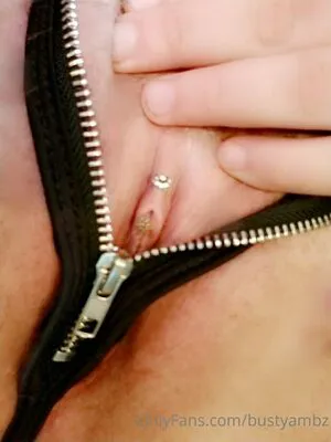 Bustyambz OnlyFans Leaked Free Thumbnail Picture - #KID1NNIgce