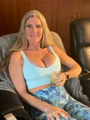 Bustyandfit2 0free OnlyFans Leaked Free Thumbnail Picture - #65WsY59oFH