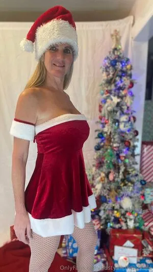 Bustyandfit2 0free OnlyFans Leaked Free Thumbnail Picture - #orpdnfMyGe