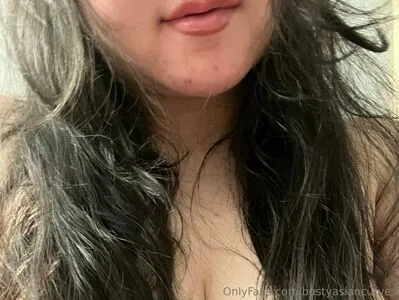 Bustyasiancurves OnlyFans Leaked Free Thumbnail Picture - #wDsSG6SCR0