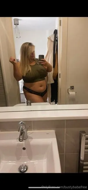 Bustybabefree OnlyFans Leaked Free Thumbnail Picture - #bKrSuxhJGI