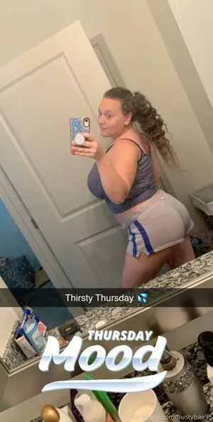Bustybae95 OnlyFans Leaked Free Thumbnail Picture - #y5pC9lYmYt