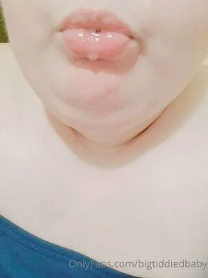 Bustybethhh OnlyFans Leaked Free Thumbnail Picture - #RqULEvEU65