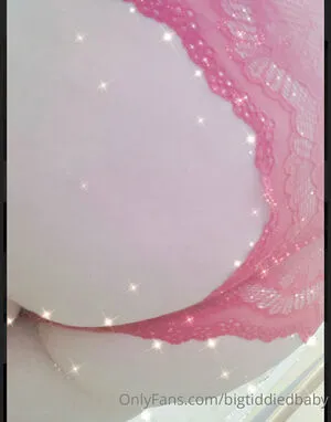 Bustybethhh OnlyFans Leaked Free Thumbnail Picture - #g1PlgYewEE