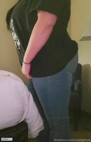 Bustybigbooty OnlyFans Leaked Free Thumbnail Picture - #Cafm3glpIL