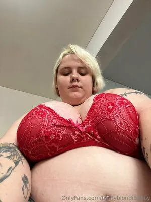 Bustyblondibabby OnlyFans Leaked Free Thumbnail Picture - #8lmrUmST4a