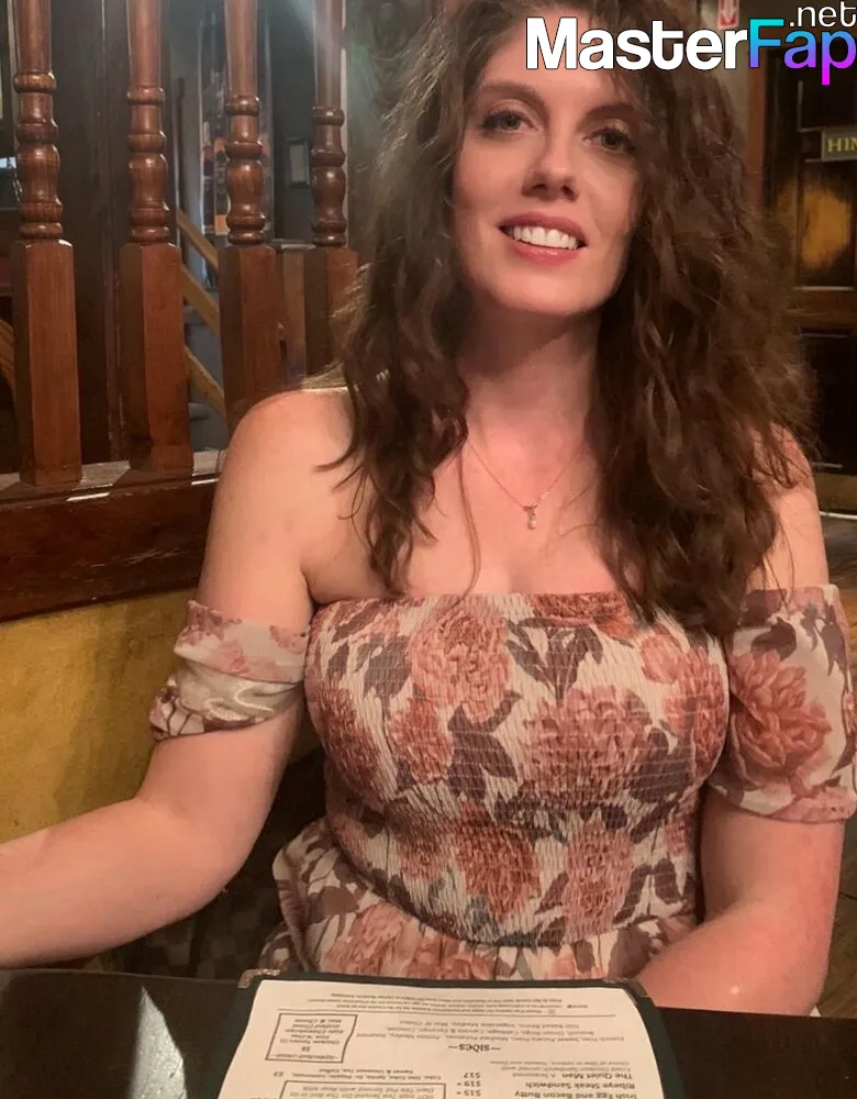 bustybrooke1