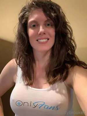 Bustybrooke1 OnlyFans Leaked Free Thumbnail Picture - #I5G0uGyL9F