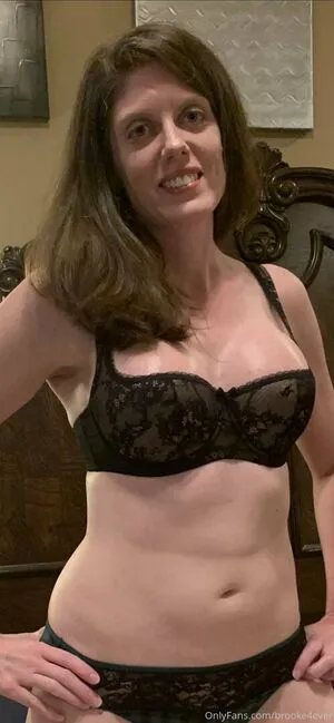 Bustybrooke1 OnlyFans Leaked Free Thumbnail Picture - #JySBRIwnRj