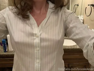 Bustybrooke1 OnlyFans Leaked Free Thumbnail Picture - #QVrZRGkYIa