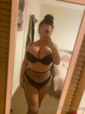 Bustychloeuk OnlyFans Leaked Free Thumbnail Picture - #K44uLbqf2Z
