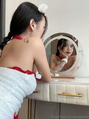 Bustyem OnlyFans Leaked Free Thumbnail Picture - #LjCvdqHf1W