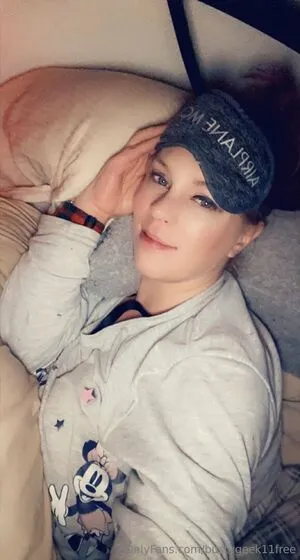 Bustygeek11free OnlyFans Leaked Free Thumbnail Picture - #gJXqG1PIcZ