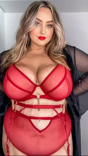 Bustyholly OnlyFans Leaked Free Thumbnail Picture - #06rO5BQT55