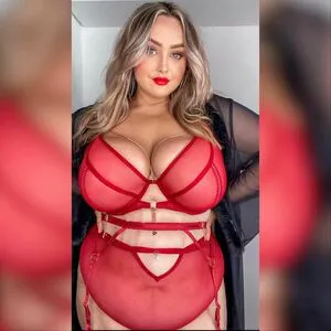 Bustyholly OnlyFans Leaked Free Thumbnail Picture - #BFAHG7MoDh