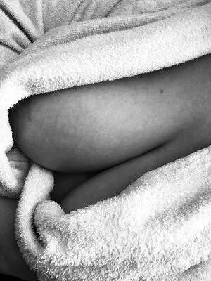 Bustylandlady02 OnlyFans Leaked Free Thumbnail Picture - #qFKjO5AAPw