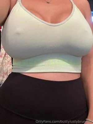 Bustylustybrunette OnlyFans Leaked Free Thumbnail Picture - #zedVHeIi7b