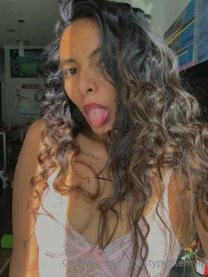 Bustypetitemyra OnlyFans Leaked Free Thumbnail Picture - #jnyfn6eBJC