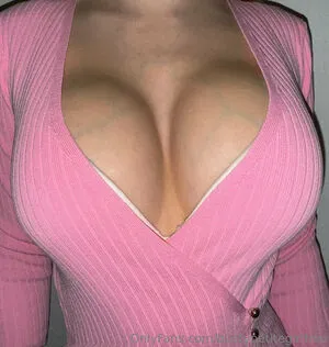 Bustypetiteteenfree OnlyFans Leaked Free Thumbnail Picture - #34WbKud1jD