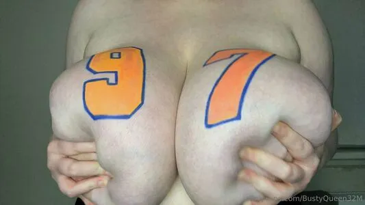 Bustyqueen32m OnlyFans Leaked Free Thumbnail Picture - #SwhUlIZqid