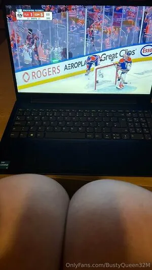 Bustyqueen32m OnlyFans Leaked Free Thumbnail Picture - #jFuBrorkoi